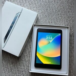 Apple iPad mini (5thgeneration) WiFi, 64GB - SPACE GRAY